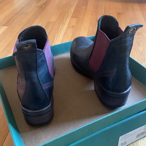 Bueno Boots Florida Black Genuine Leather, Bordeaux Elastic - Picture 5 of 6